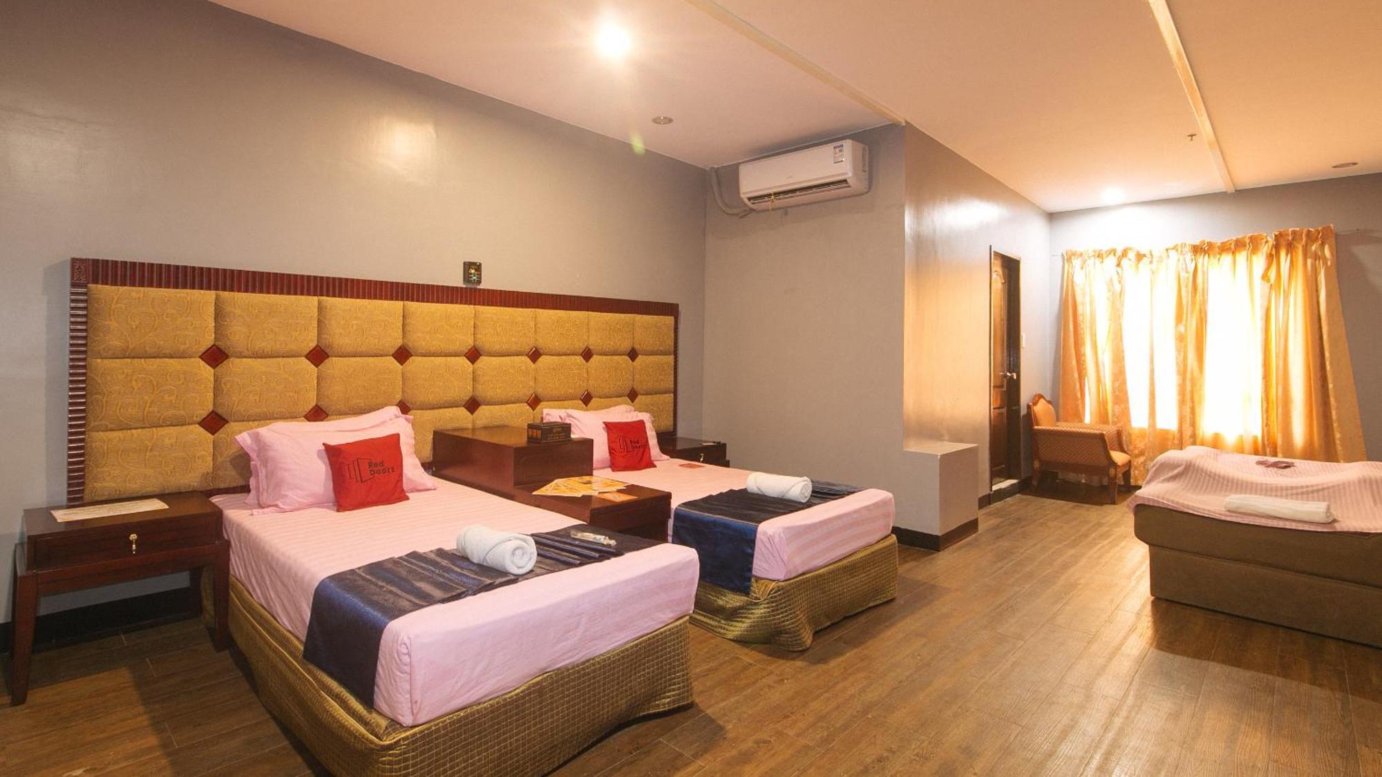 Reddoorz Premium At Jjimjbang Hotel Spa Manila Eksteriør bilde